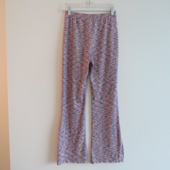 LISA SAYS GAH Josie Pant Ribbed Split Lettuce Hem Spacedye in Berry - Size M - Picture 8 of 13
